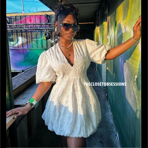 RARE!!! ZARA Blogger Fave Balloon Hem Mini Dress NWT ๐ค - Picture 13 of 16